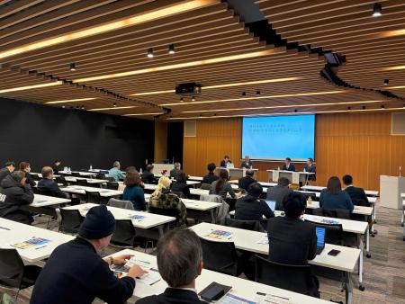 事業承継シンポジウムを初開催しました