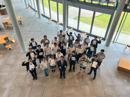 未来へつなぐ金沢行動会議委嘱状交付式