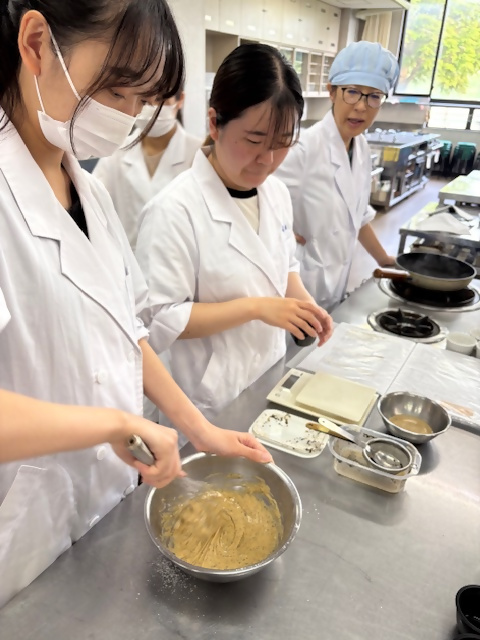 コーヒーミルク蒸しパン&苺ミルク蒸しパン