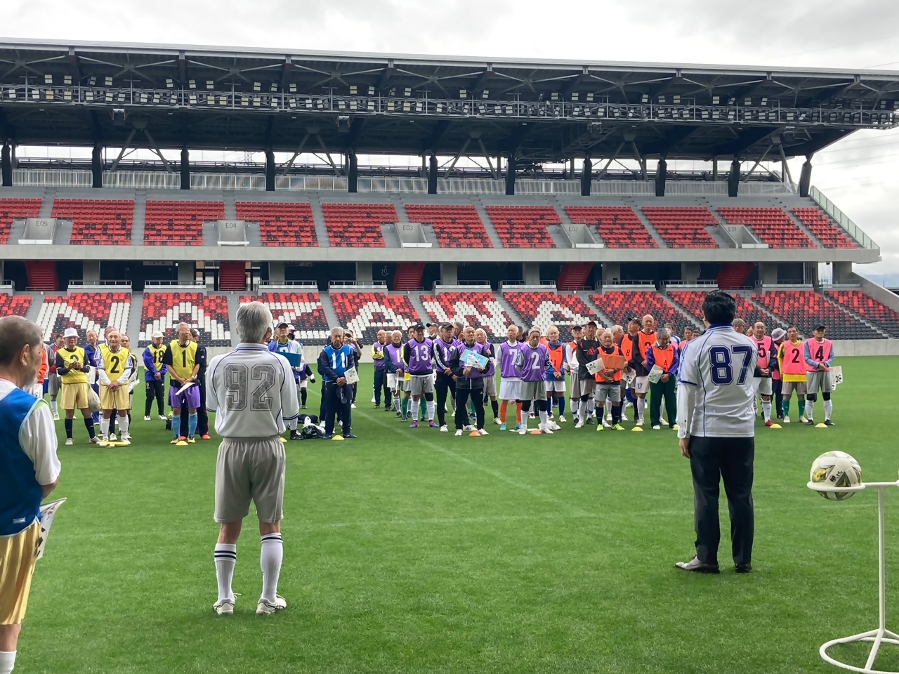 西日本OBサッカー連盟創立50周年記念ロイヤル交流会 in 石川・金沢大会の様子