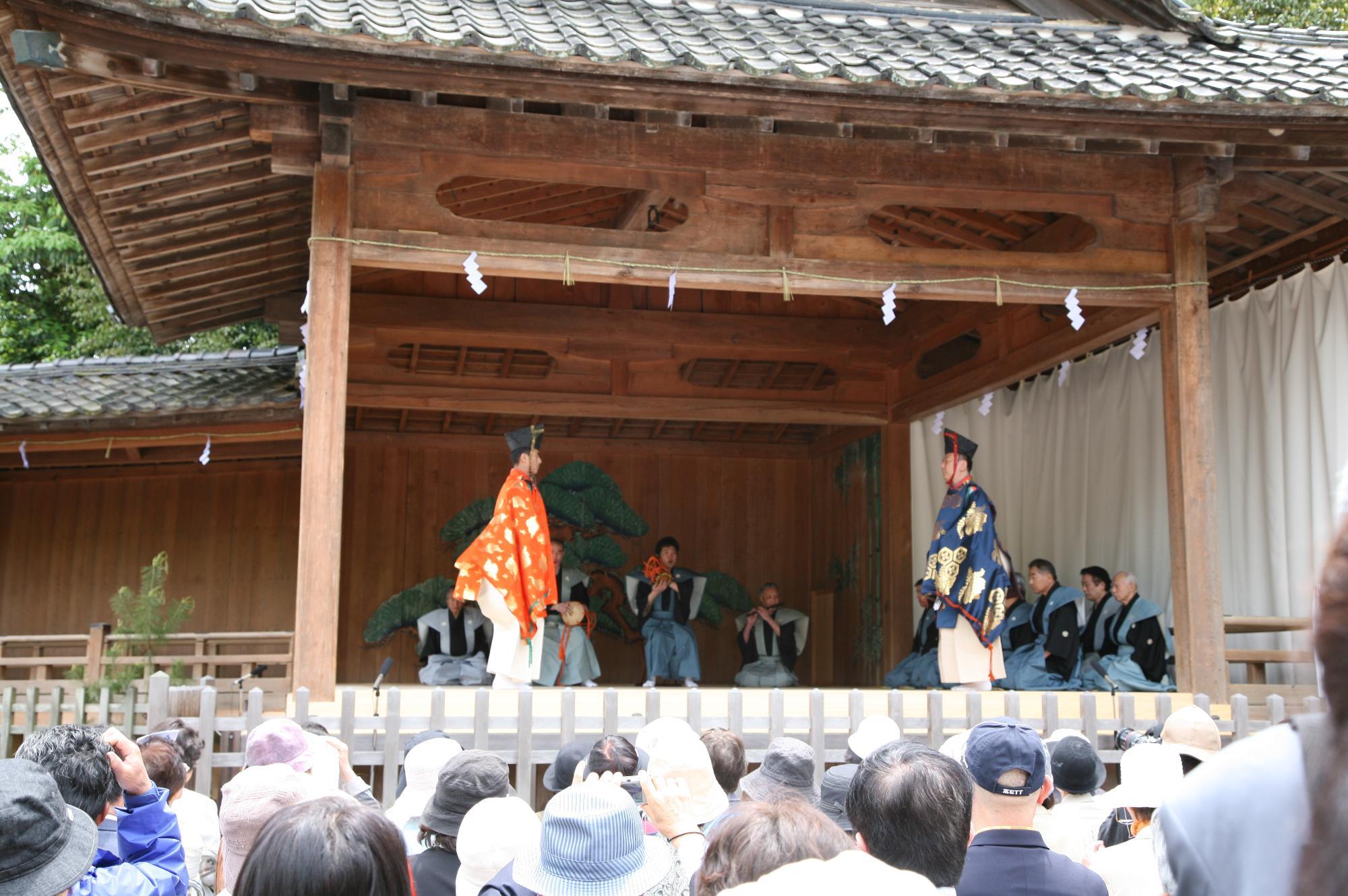 大野湊神社（神事能）