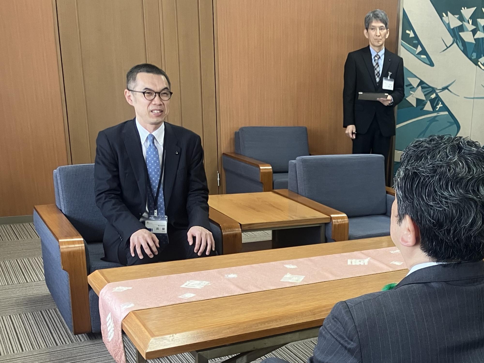 市職員の自治体国際化協会パリ事務所からの帰任報告