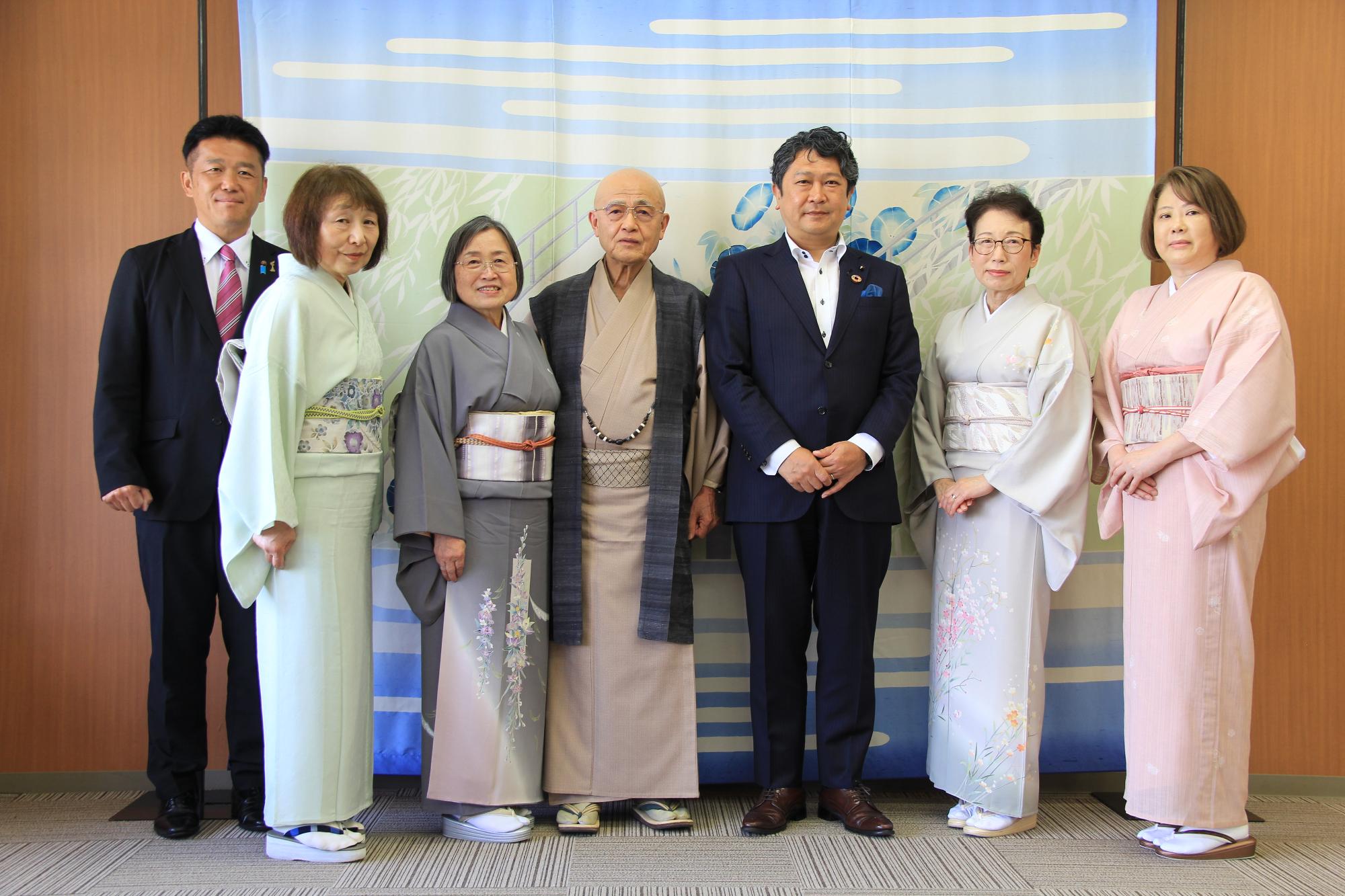 日本きもの文化振興会トルコ・アンカラ市訪問団の出発挨拶