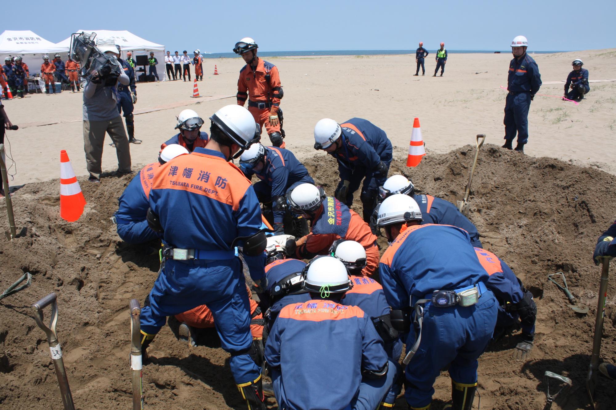 能登半島地震を踏まえた2市2町合同土砂災害対応訓練