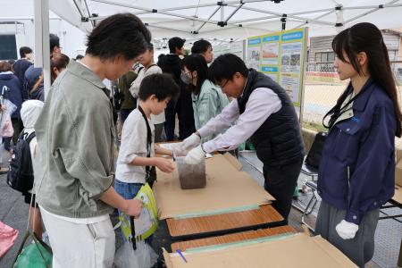 粟崎地区液状化対策見学会