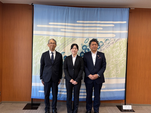 姉妹都市フランス・ナンシー市へ派遣するインターン生の出発あいさつ