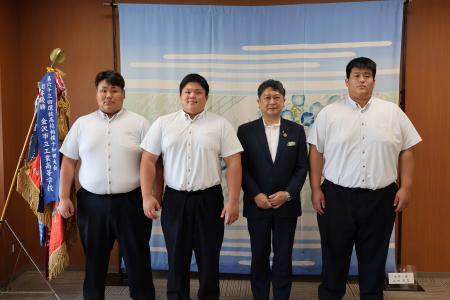 金沢市立工業高等学校の相撲部の選手が日本代表に選出されました