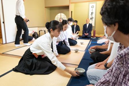 全国学生大茶会2025を開催しました。