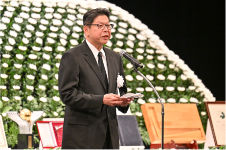 ご遺族を代表して大村一史氏から謝辞がありました