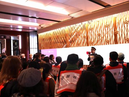 金沢駅帰宅困難者対策訓練を実施しました