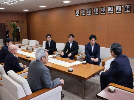 地域おこし協力隊委嘱状交付式