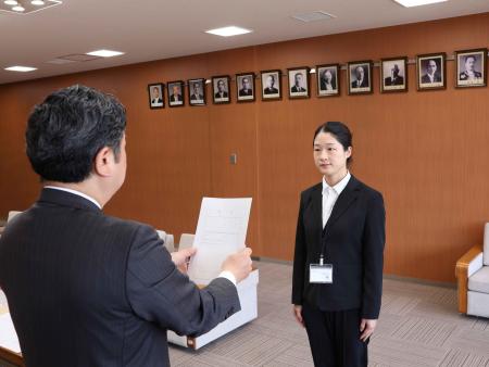 国際交流員が着任しました