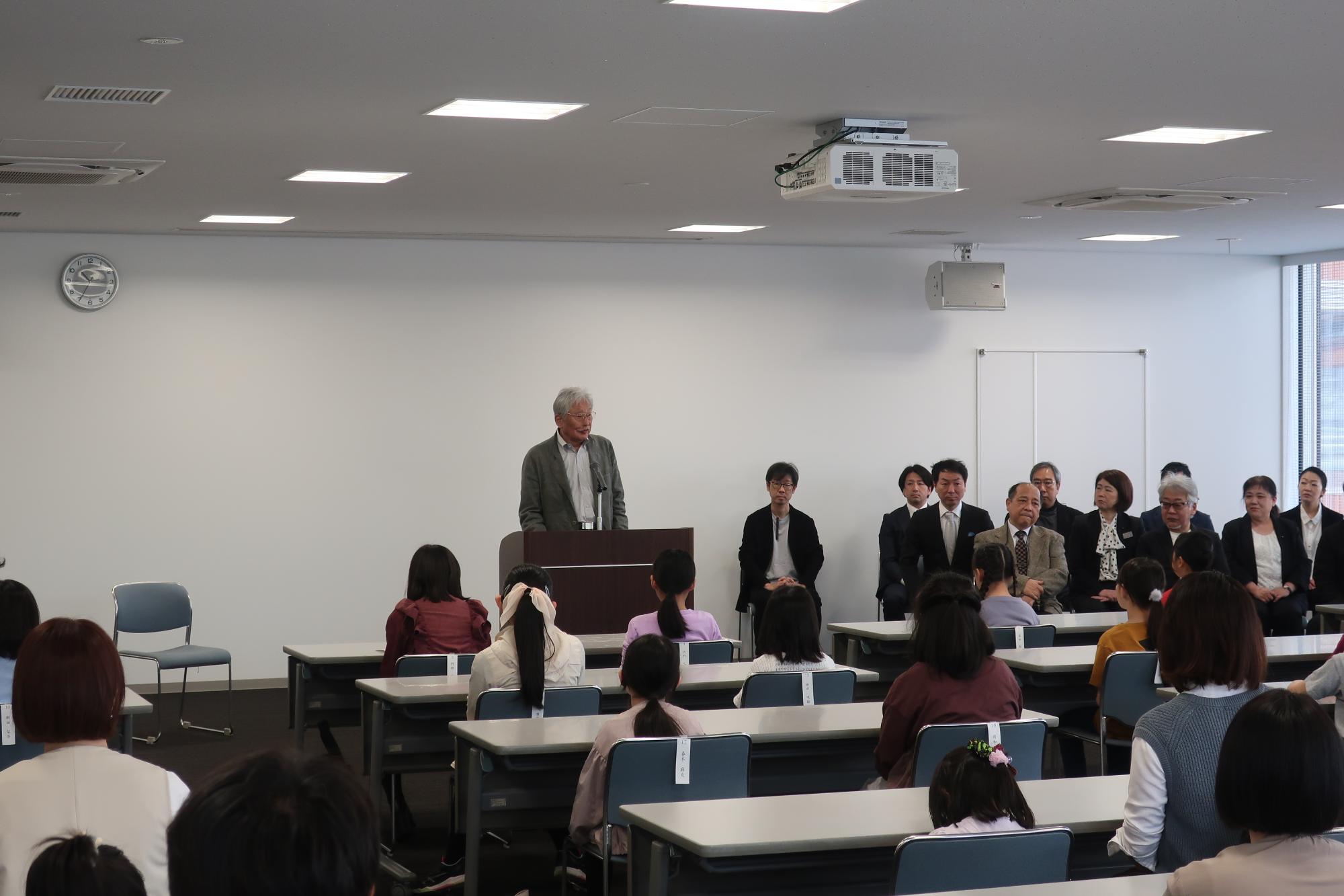 金沢工芸子ども塾開講式