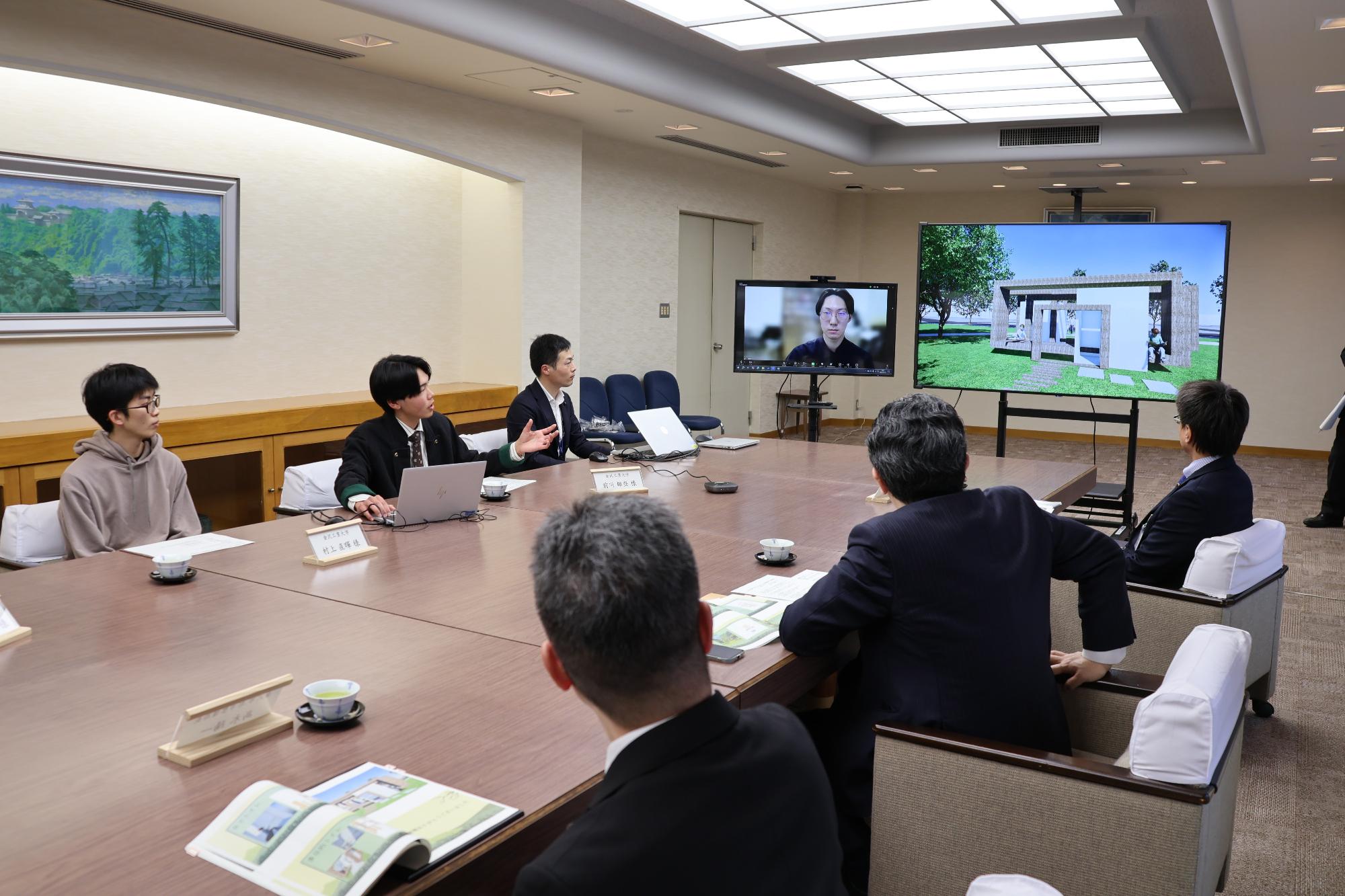 第4回「木の文化都市・金沢 ミライまちづくり」学生提案事業の市長報告会