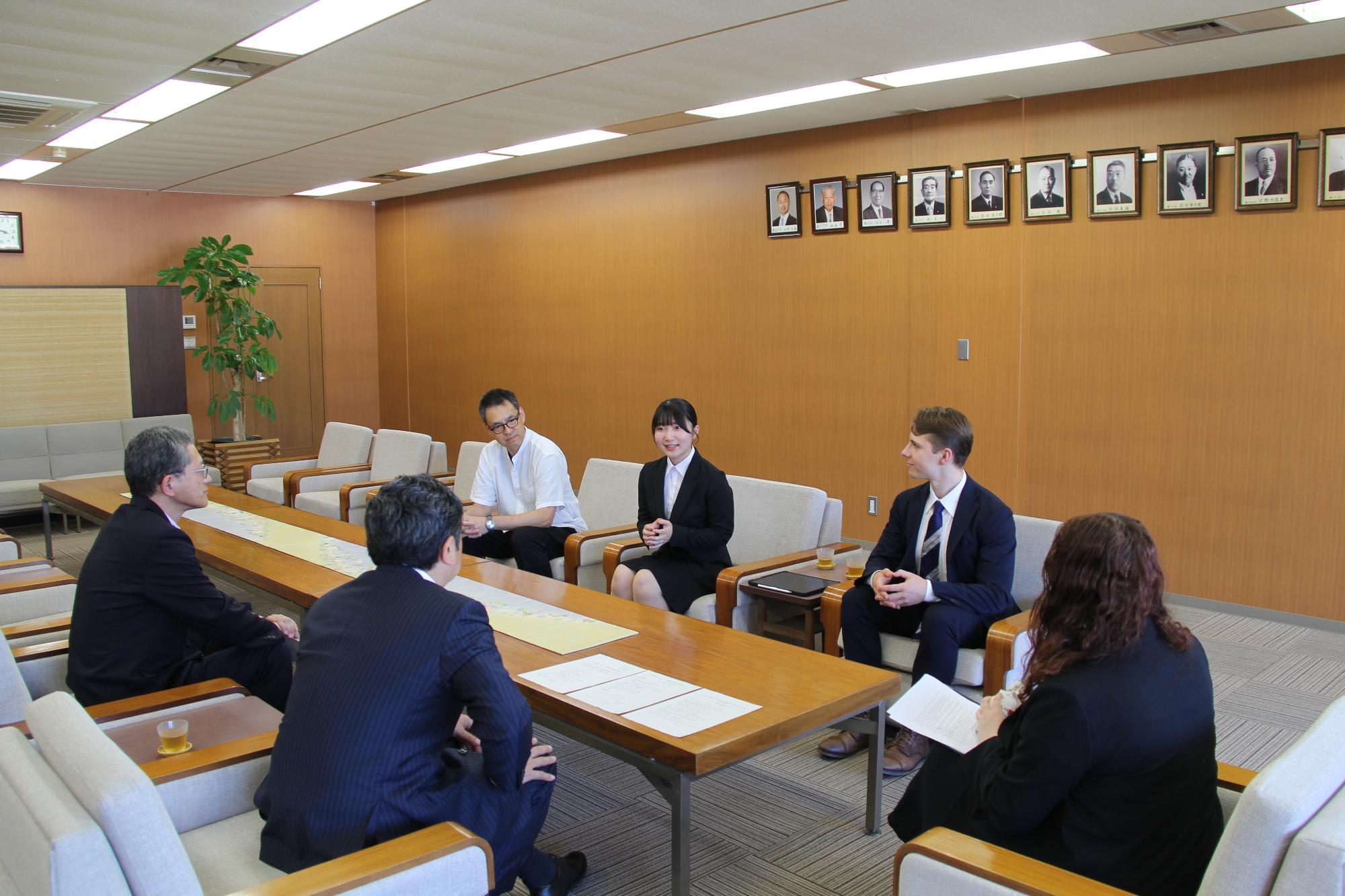 ナンシー市 交換留学生の帰国挨拶及び 出発挨拶