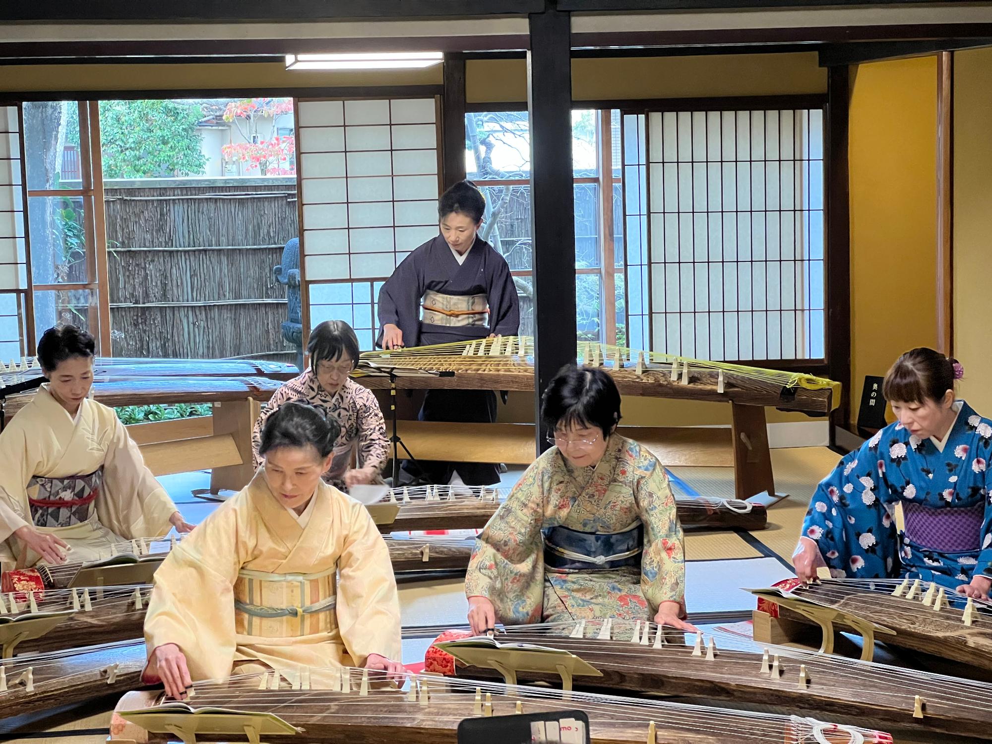 秋の金澤町家演奏会・体験会～箏の調べ～