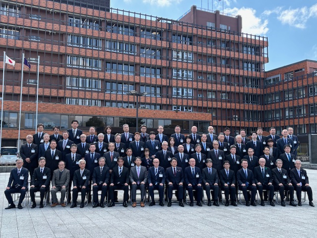 退職者の集合写真