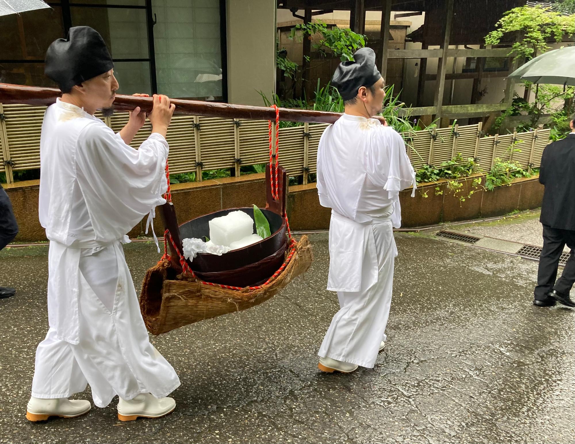 第39回氷室開きの様子3