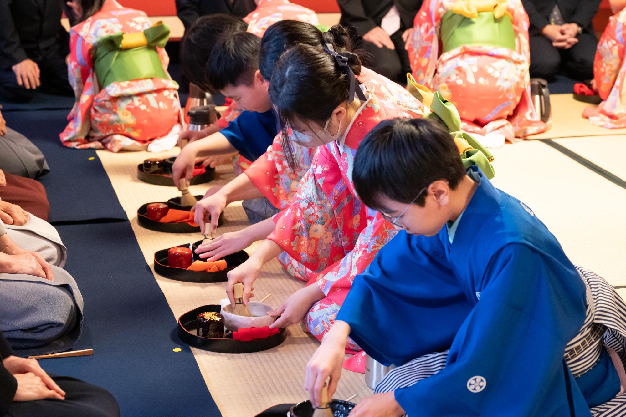 金沢・茶道子ども塾第13期生「発表茶会」