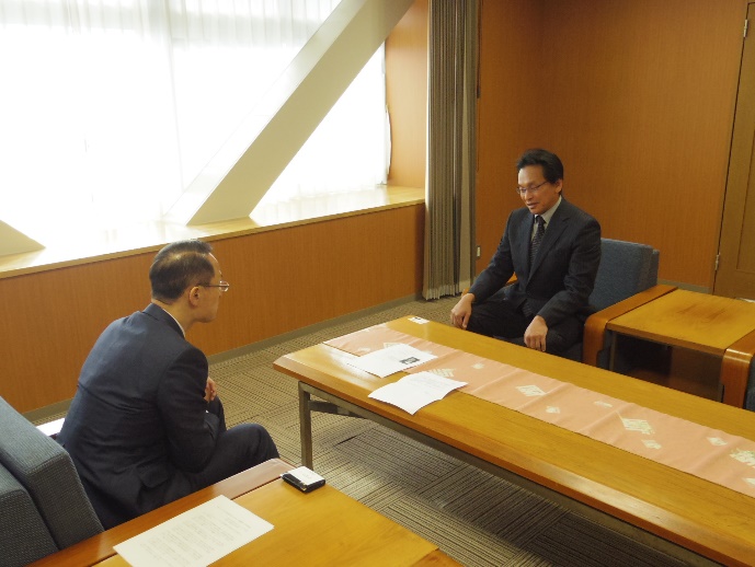 在ポルトアレグレ領事事務所近藤猛所長が来訪