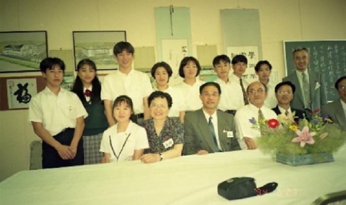 第十中学校代表団が来訪