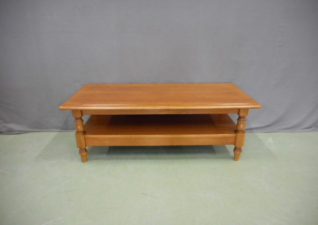 7.センターテーブルの画像