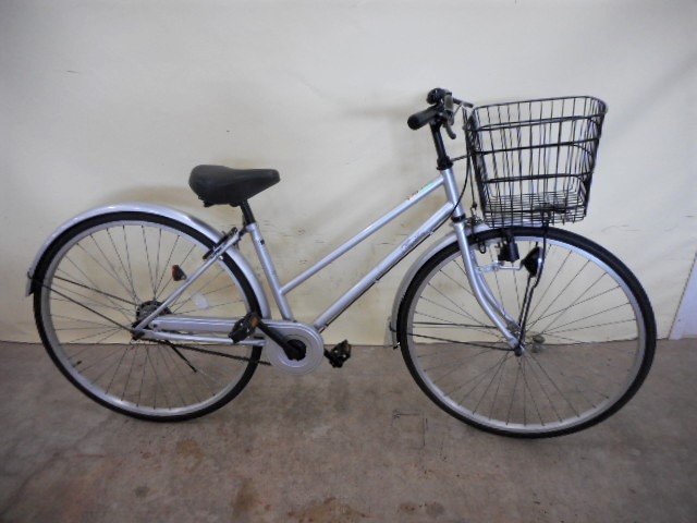 54.銀の自転車の画像