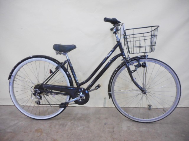 56.茶・自転車の画像