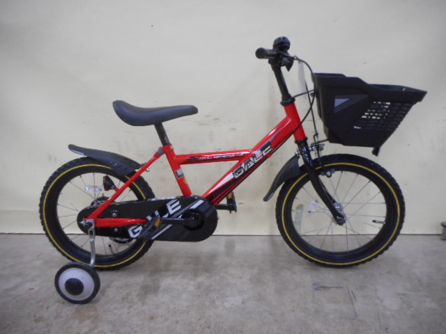 51.赤の自転車の画像