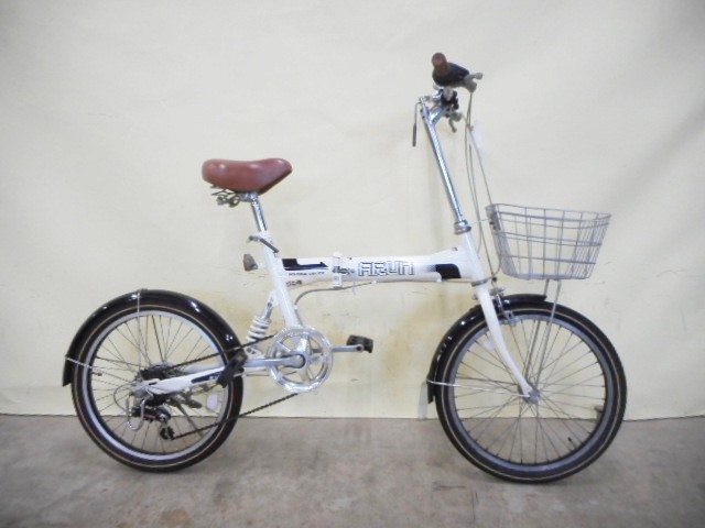 53.白・自転車の画像