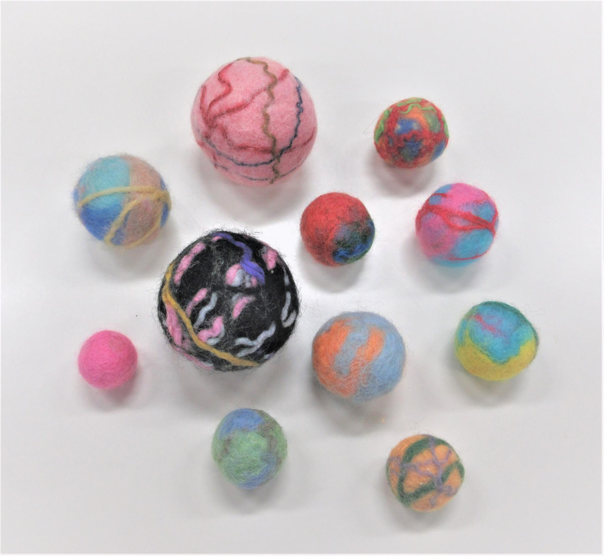 フェルトボール