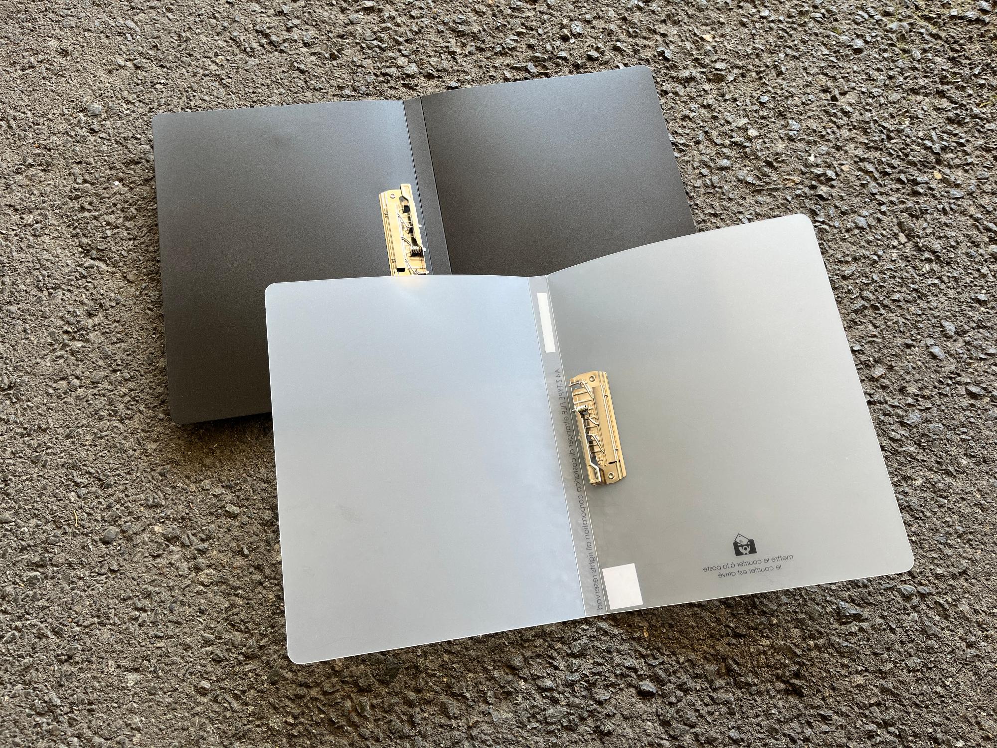 金属を含むファイル