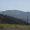 少しずつ山頂の積雪が少なくなってきている奥医王山の様子を春に撮影した写真