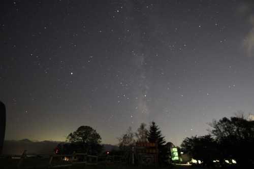 キゴ山の夏の星座や天の川の写真
